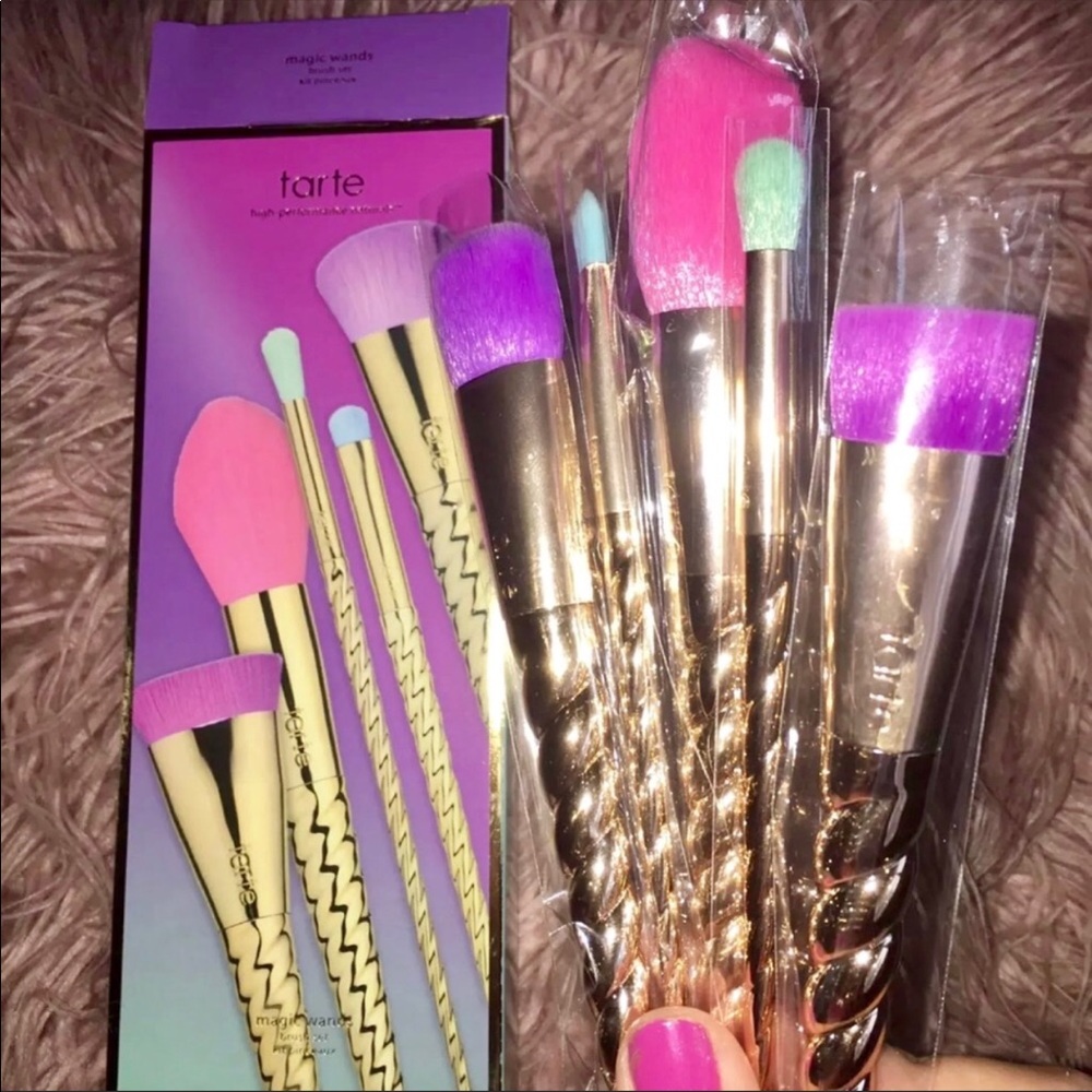 Tarte magic wand unicorn brushes